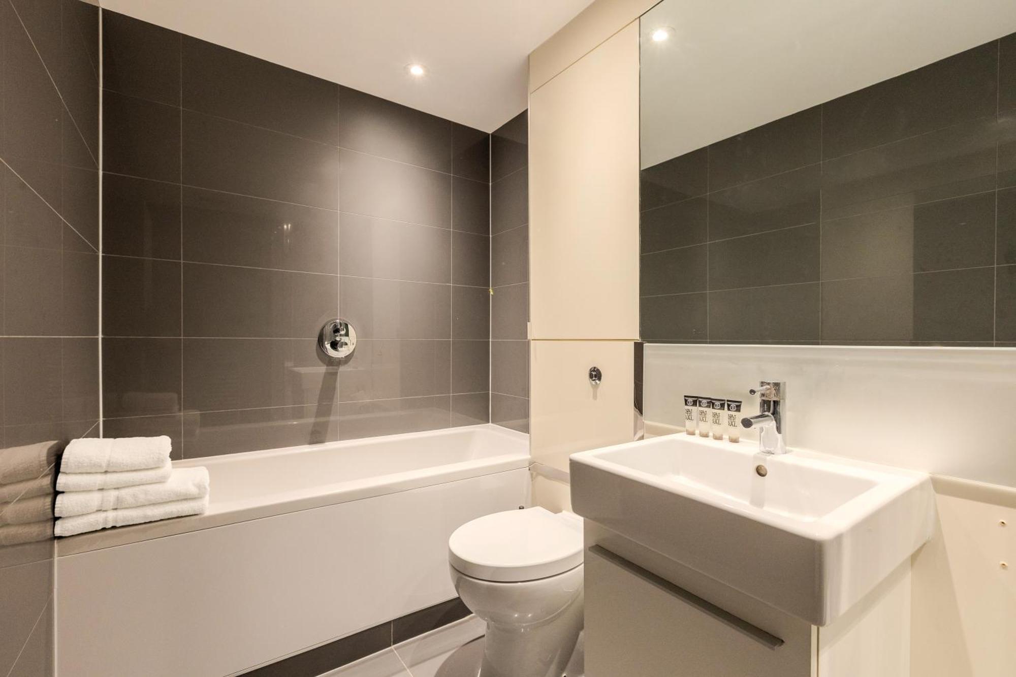Central Servised Apartments On Artillery Lane Londres Extérieur photo