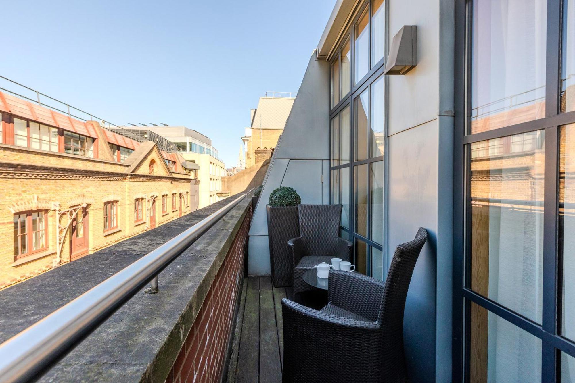Central Servised Apartments On Artillery Lane Londres Extérieur photo