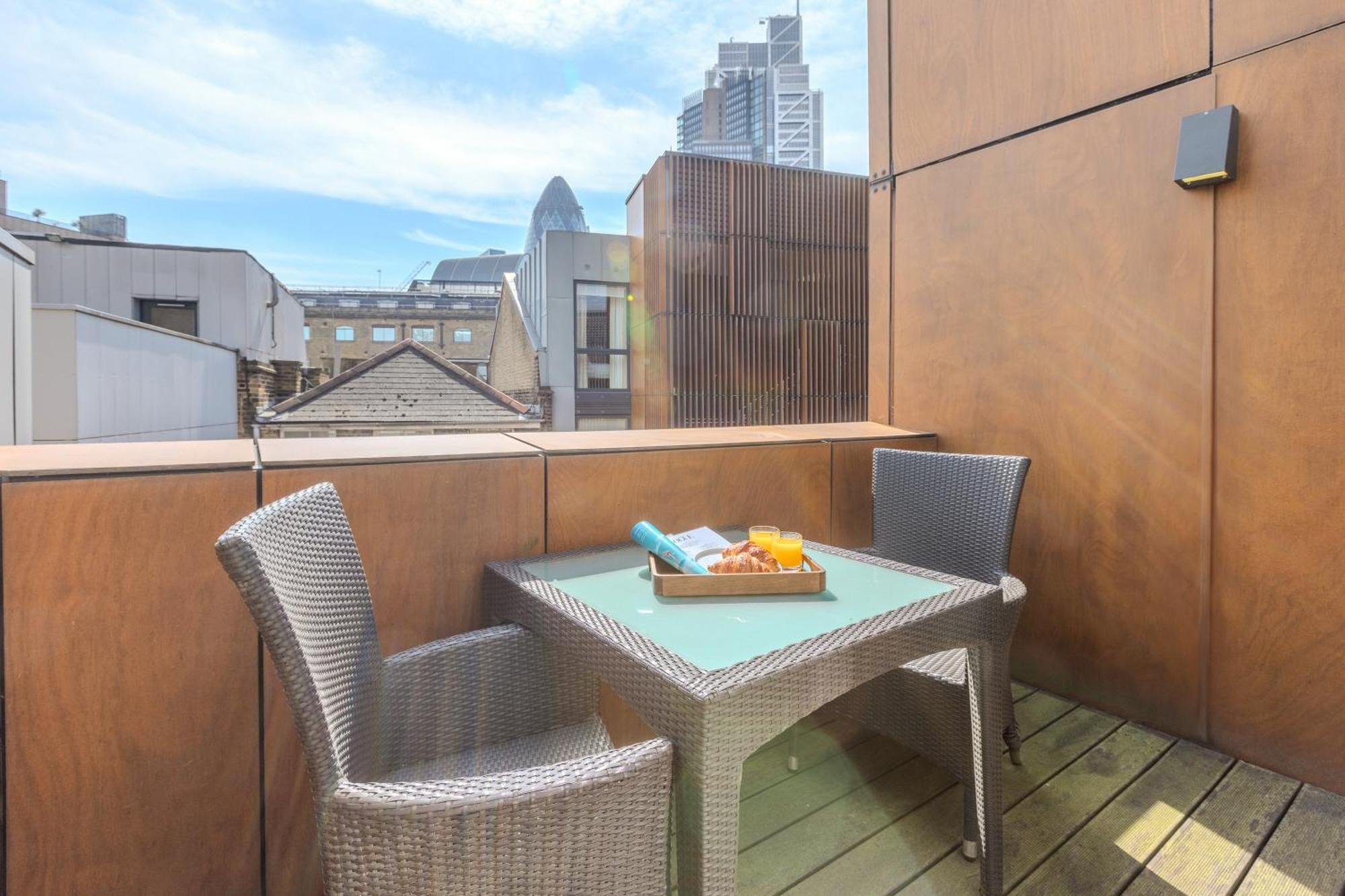 Central Servised Apartments On Artillery Lane Londres Extérieur photo